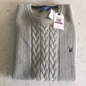 Men’s Nautica cable knit sweater.